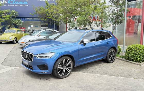 VOLVO XC60 2.0 T5 GASOLINA R-DESIGN AWD GEARTRONIC